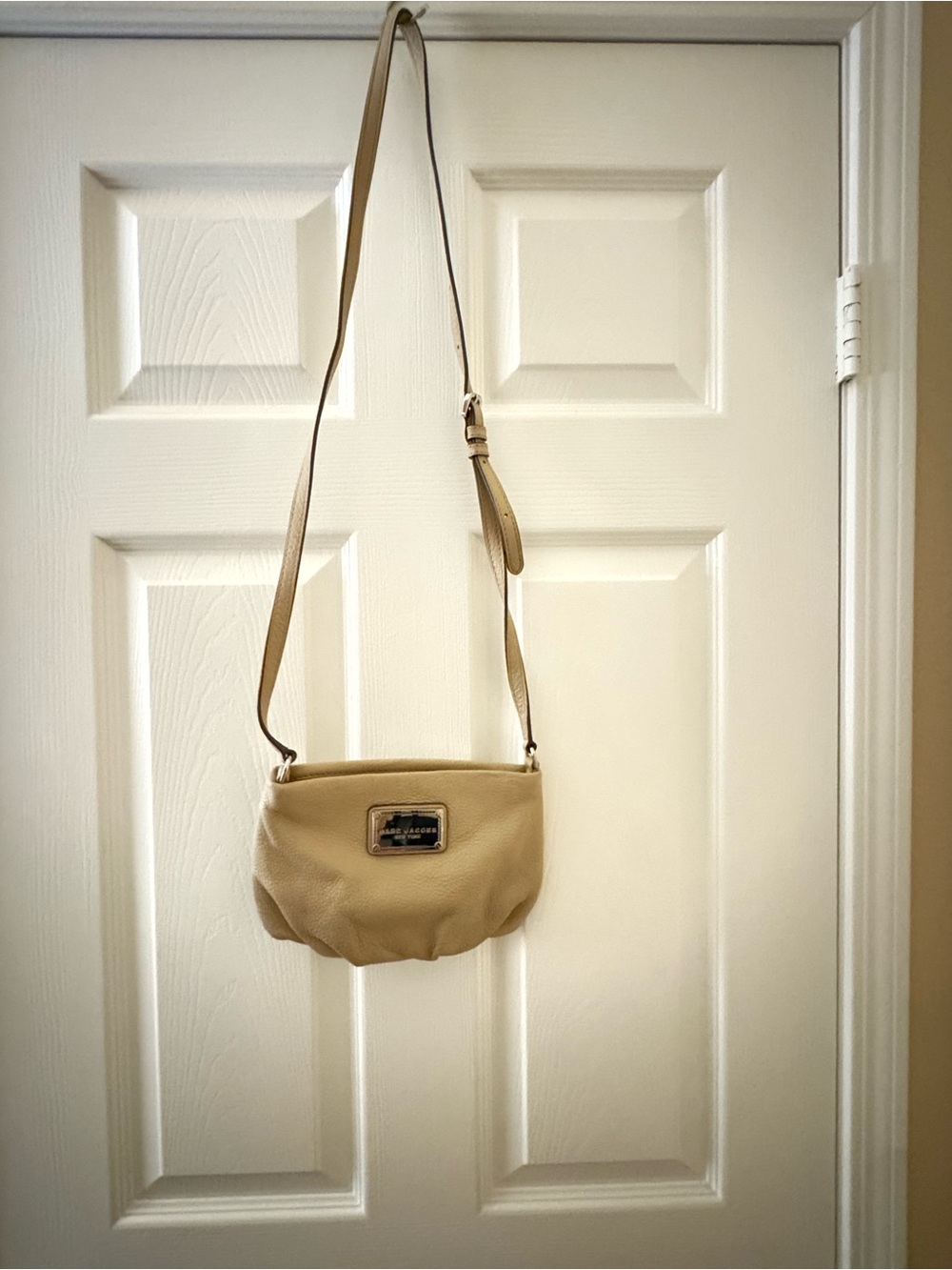 Marc Jacobs Pebbled Leather Crossbody Bag